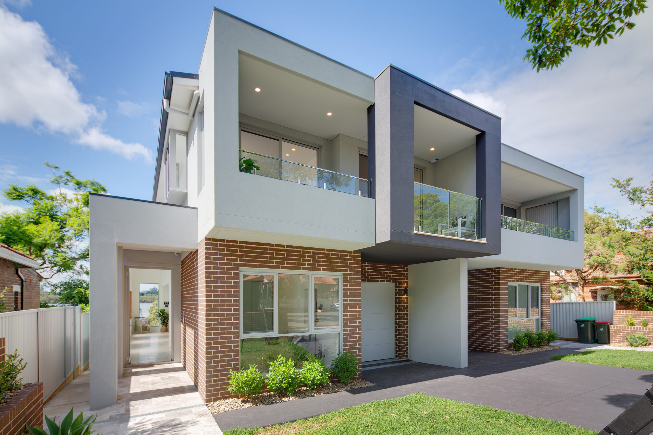 Contemporary brick and render duplex, Rhodes