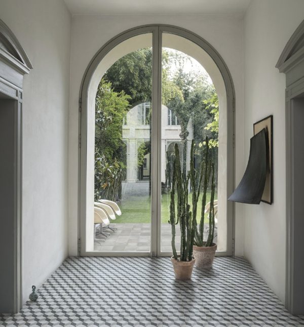 Porcelain tiles